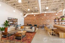 Common Desk - Wilmington