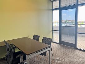 Regus | Columbia Center on Stadium