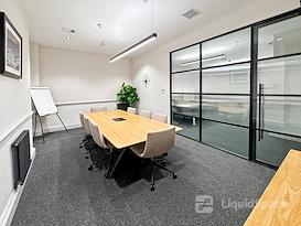 Signature | Edinburgh, 6 Waterloo Place