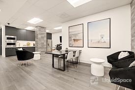 (HBP) Huntington Beach Plaza