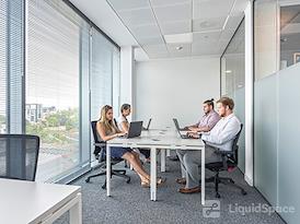 SPACES | Sheffield, Acero