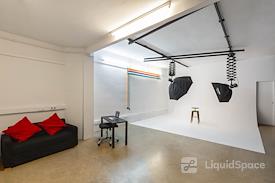 STUDIO52Bcn * Plató Fotográfico & Coworking