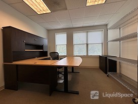 Provident Realty LLC