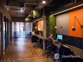 Colony | One Silk St