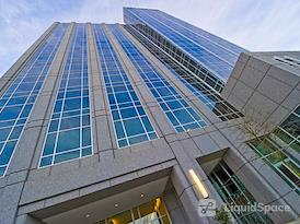 Regus | Cap Trust Tower