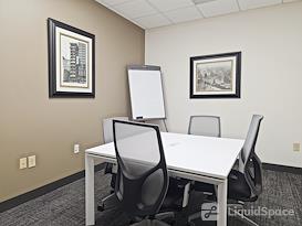 Regus | Lakefield