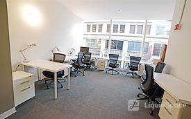 The Yard: Herald Square