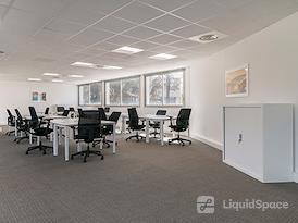 HQ | Bordeaux Merignac Airport