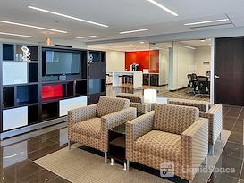 Regus | Perimeter Woods