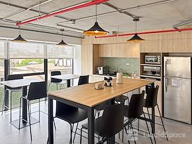 Regus | Lima, Oficinas Boutique