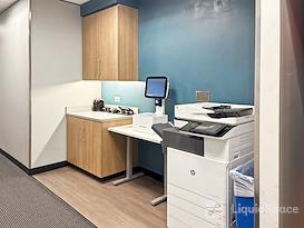 Regus | 5444 Westheimer