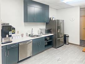 Regus | Madison - Heartland Trl