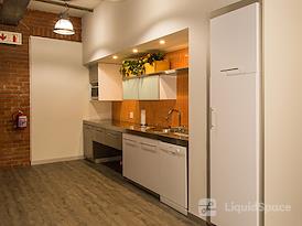 Regus | Cape Town Observatory Black River Park