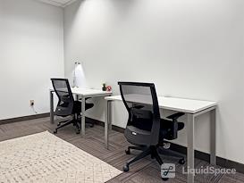 Regus | MN, Minnetonka - County Road