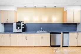 Regus | 150 Motor Parkway