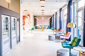 Regus || Warner Center