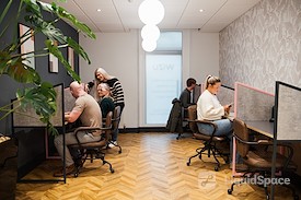 Wizu Workspace | Royal House