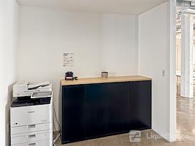 Regus | Oakland - Tribune Building