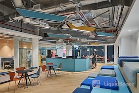 WeWork | Spacemob Claymore