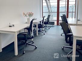 Signature | STUTTGART, SIGNATURE Schlossplatz