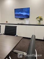 CorporateCubes.Co - 333 Collins