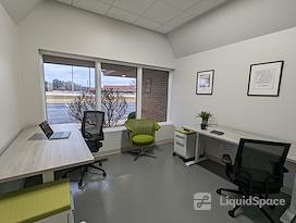 Agora Coworking - Grayslake