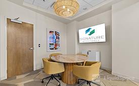 Signature Workspace Wiregrass