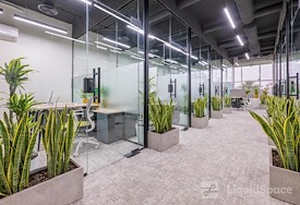 Hayez Coworking Space - حيز