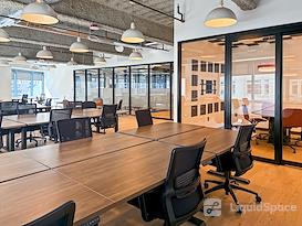 SPACES || WA, Seattle-  1601 5th Avenue