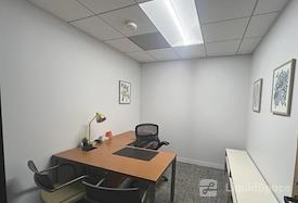 Carr Workplaces - Embarcadero Center