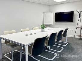 Regus | London, 123 Disraeli Road