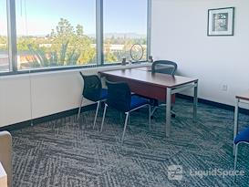 Regus | Cerritos Towne Center