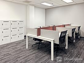 Regus | NC, Greensboro - 301 N Elm