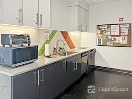 Regus | IL, Chicago – Lincoln Park