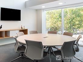 Regus | Santiago, El Bosque Norte 200
