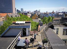 V74 Coworking Space