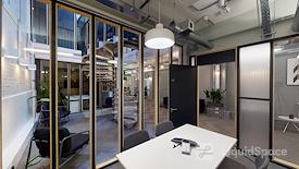 FORA | 133 Whitechapel High Street