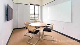 WeWork | 830 NE Holladay St