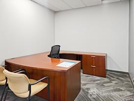 Regus | CO, Denver - N Broadway