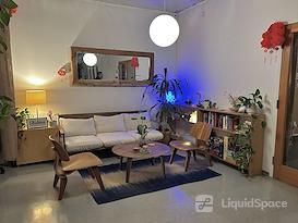 Studious Coworking Space