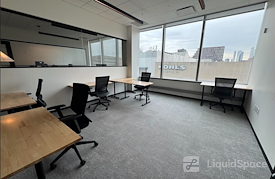 Industrious - Newport Tower