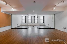 Prime Tribeca Office / Showroom