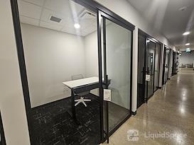 Launch Coworking Space - Downtown