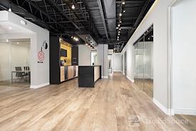 Venture X | Sherwoodtowne