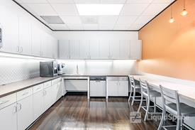 Regus | Northwest Freeway