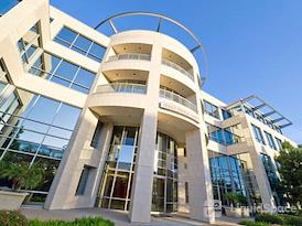 Regus | Sunroad Corporate Center