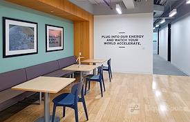 Regus | Trade and Tryon