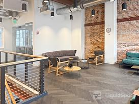 Signature | Washington - 600 Mass Ave