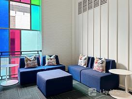 Regus | Charlotte - 3117 Whiting Avenue