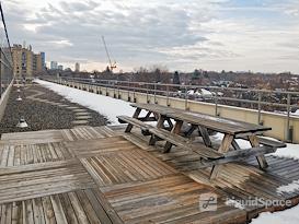 Regus | Yonge and Lawrence